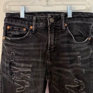 American Eagle Black distressed jeans